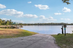 Pine Club Dr-0611-902.jpg