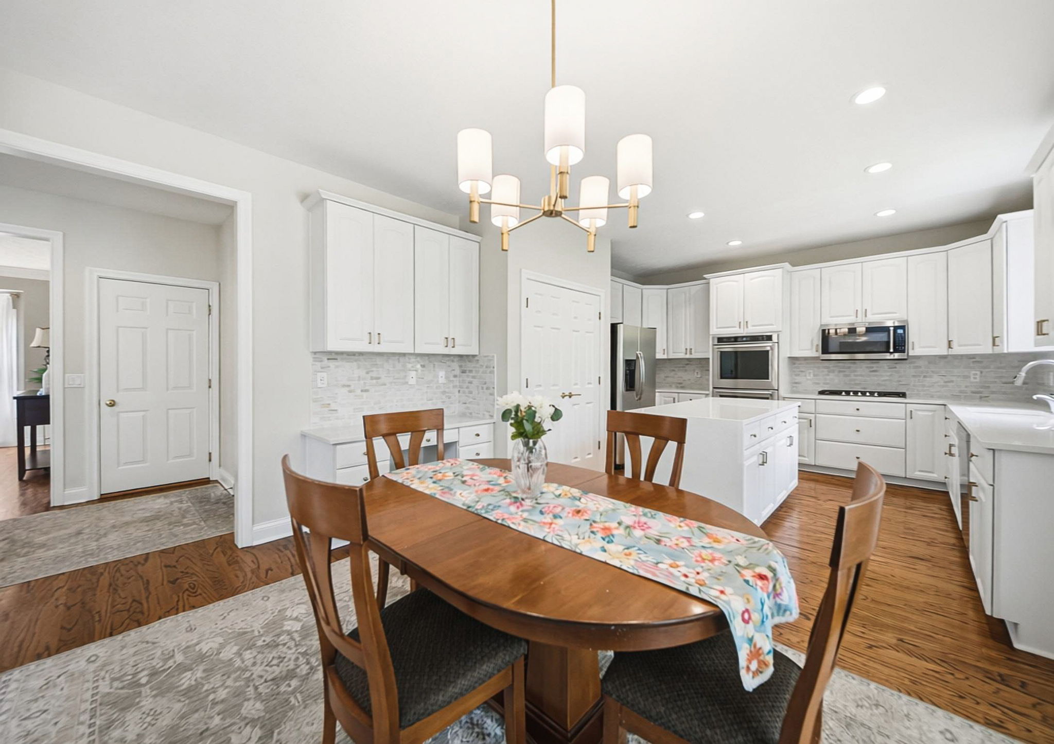 M.V. - 3225 Regency Pl, Westlake-19