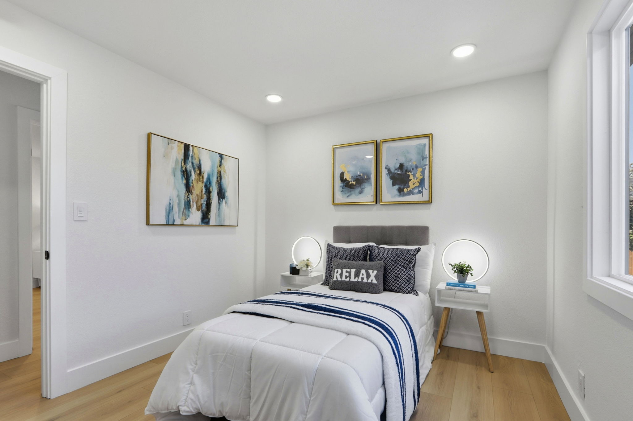 028_F8_32252 Coronation Dr