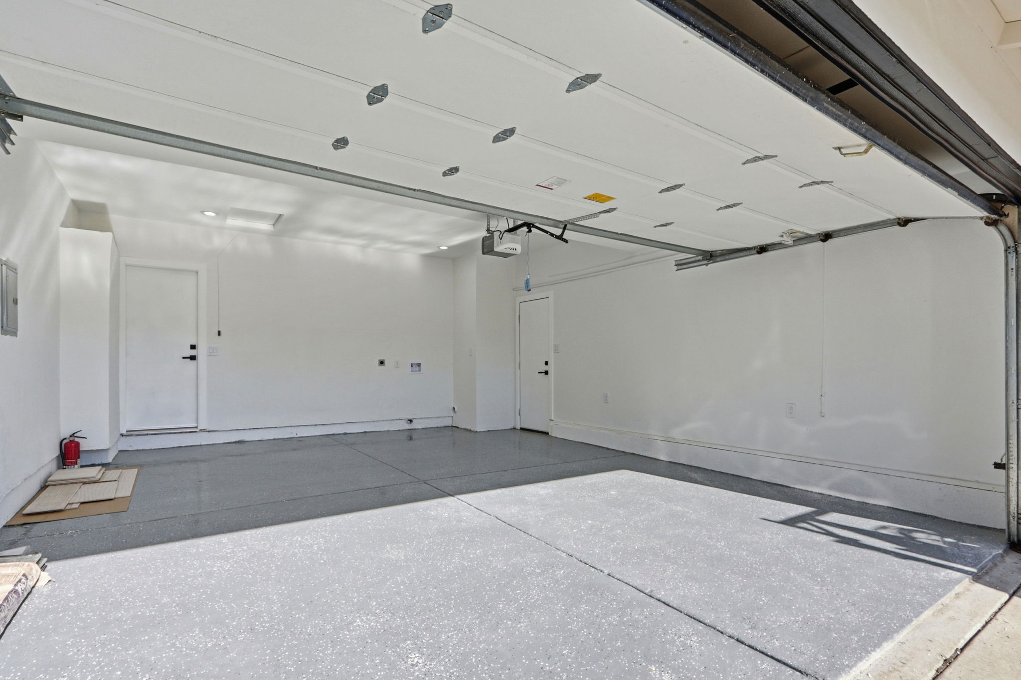 042_F8_32252 Coronation Dr