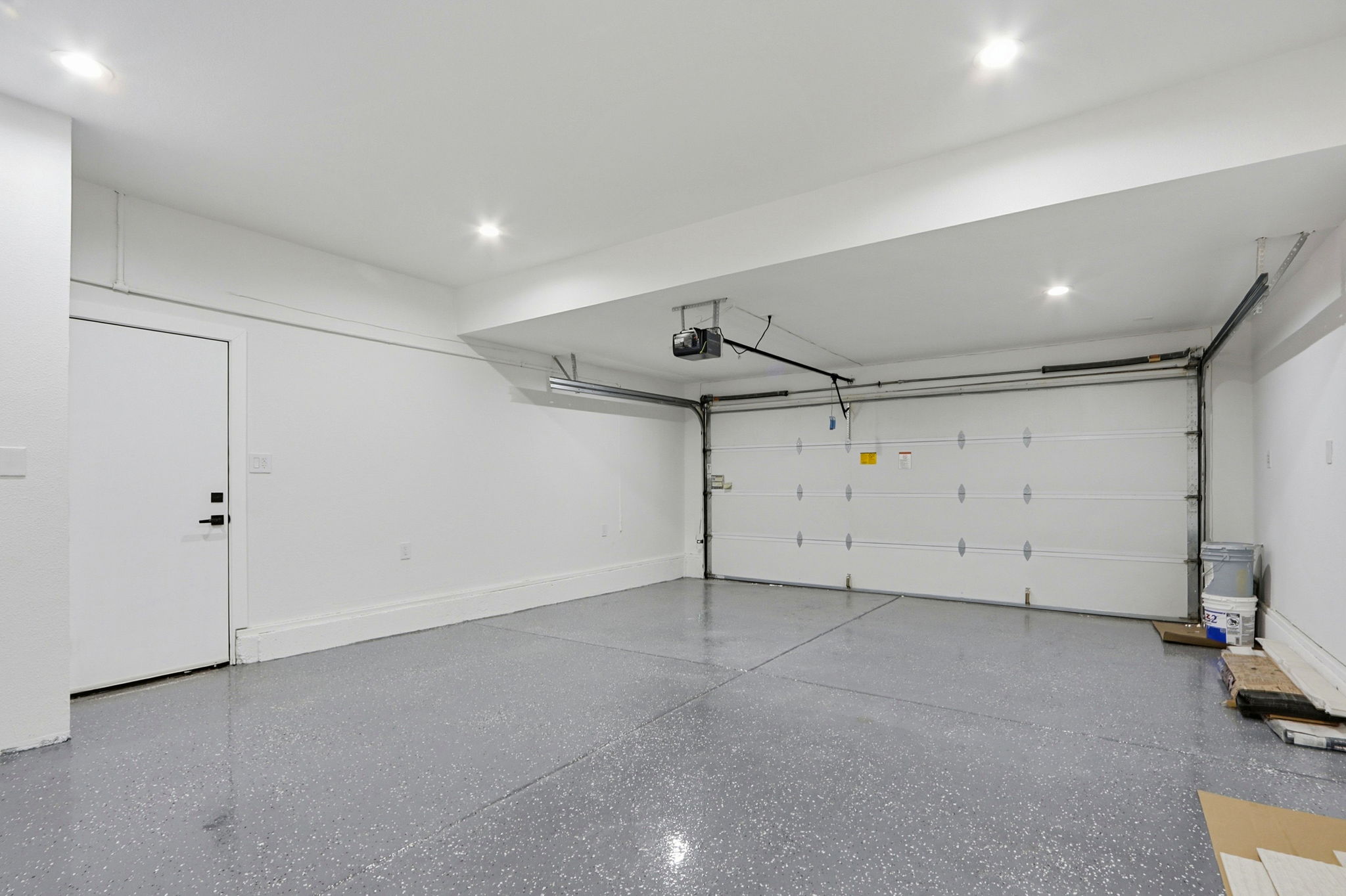 043_F8_32252 Coronation Dr