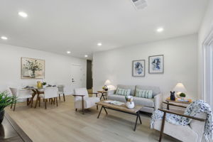 012_F8_32252 Coronation Dr