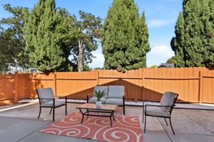 044_F8_32252 Coronation Dr