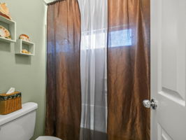  Photo 40