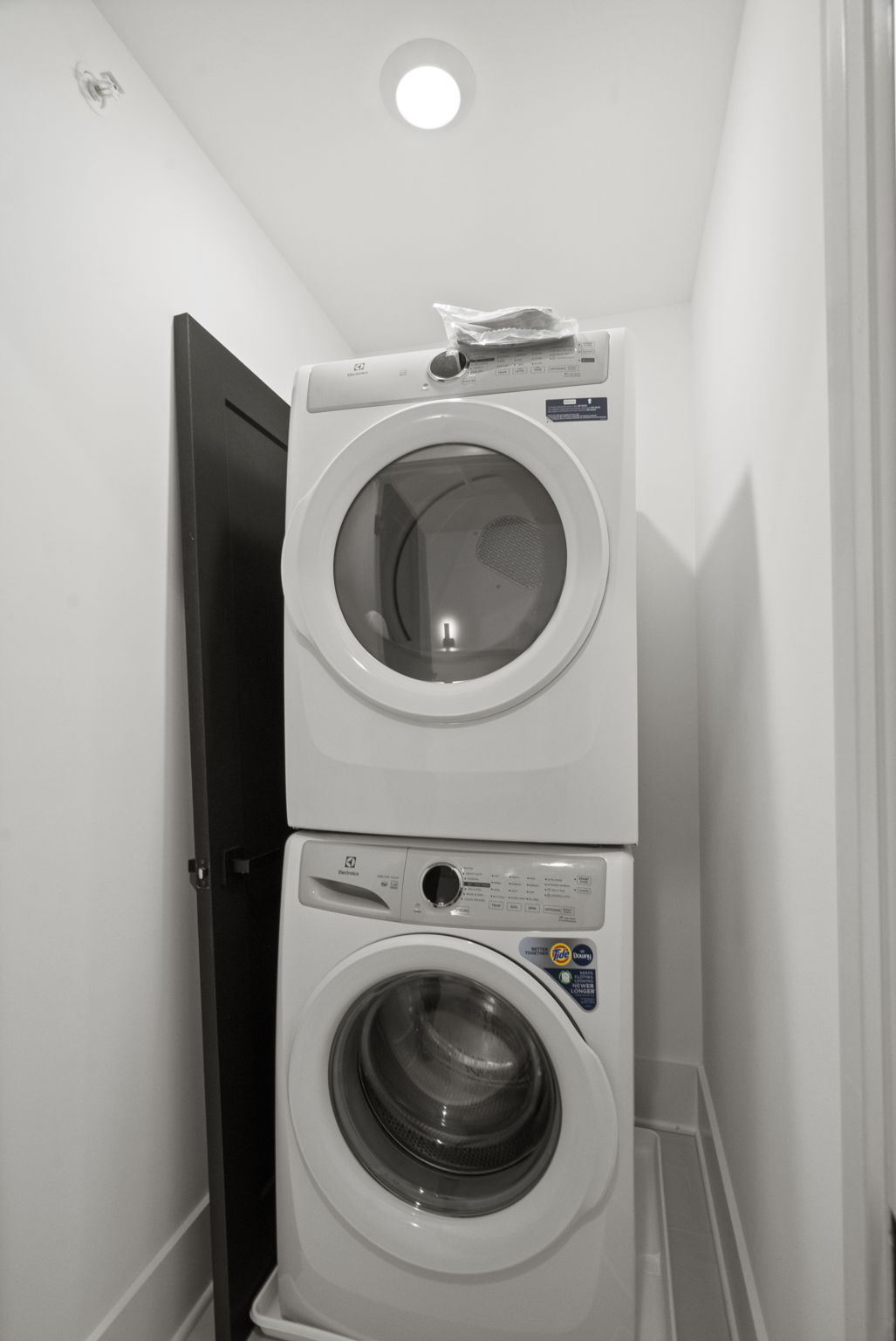  Photo 50