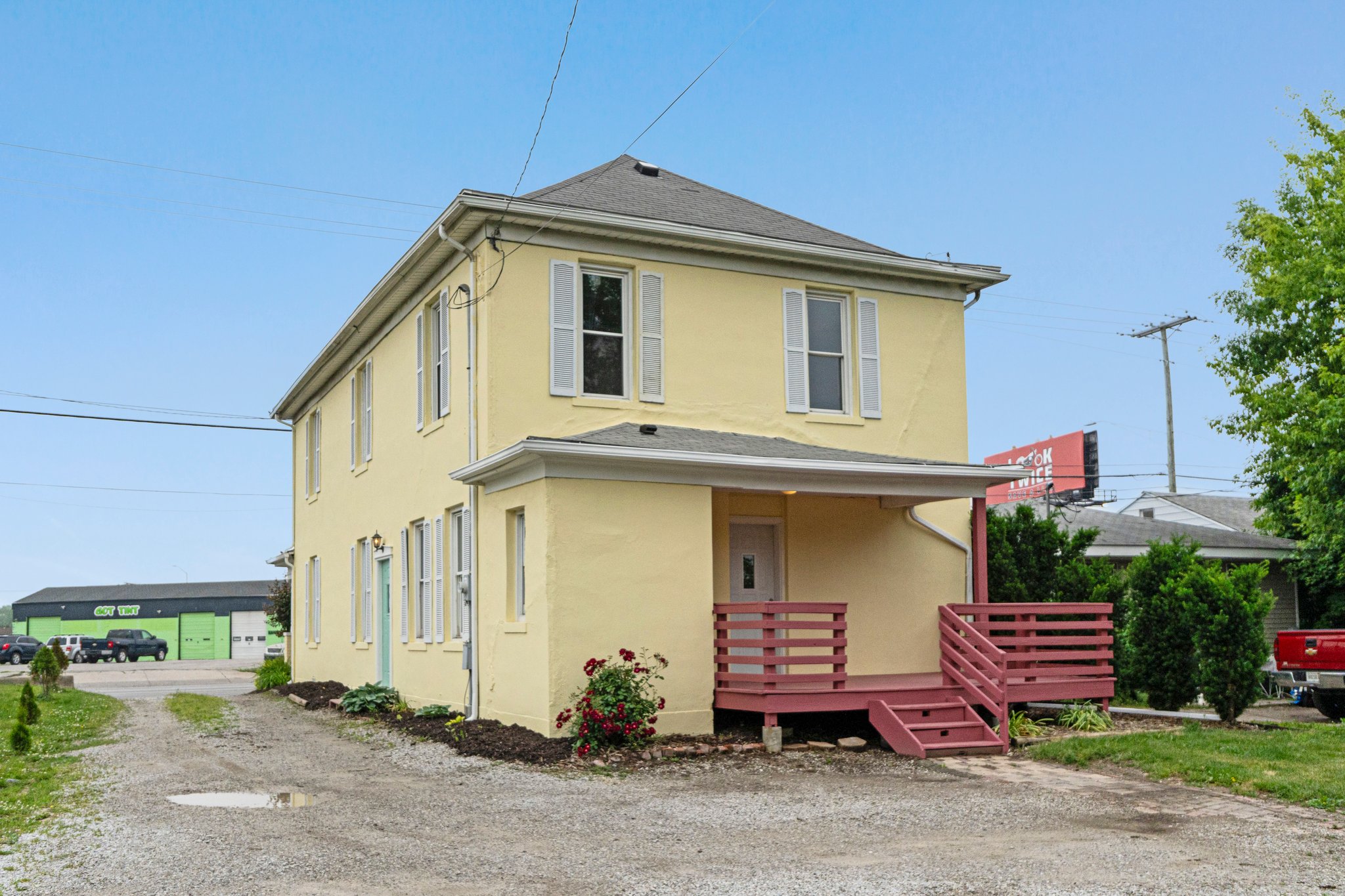  Photo 41