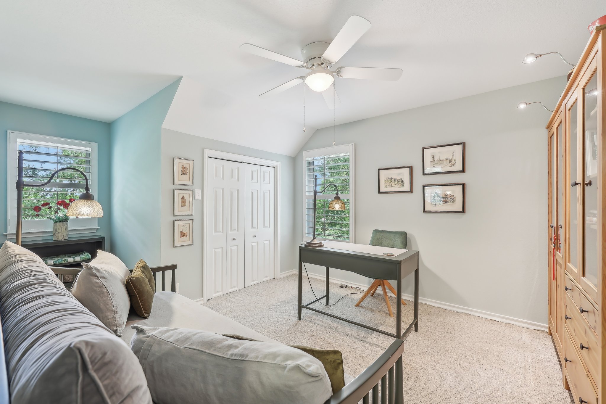 Colorado Dr-3004-040.jpg