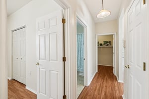 192613 - 323 Crockett Loop, Georgetown, TX 78633-S2602-030r.jpg