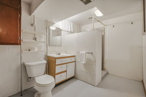  Photo 37