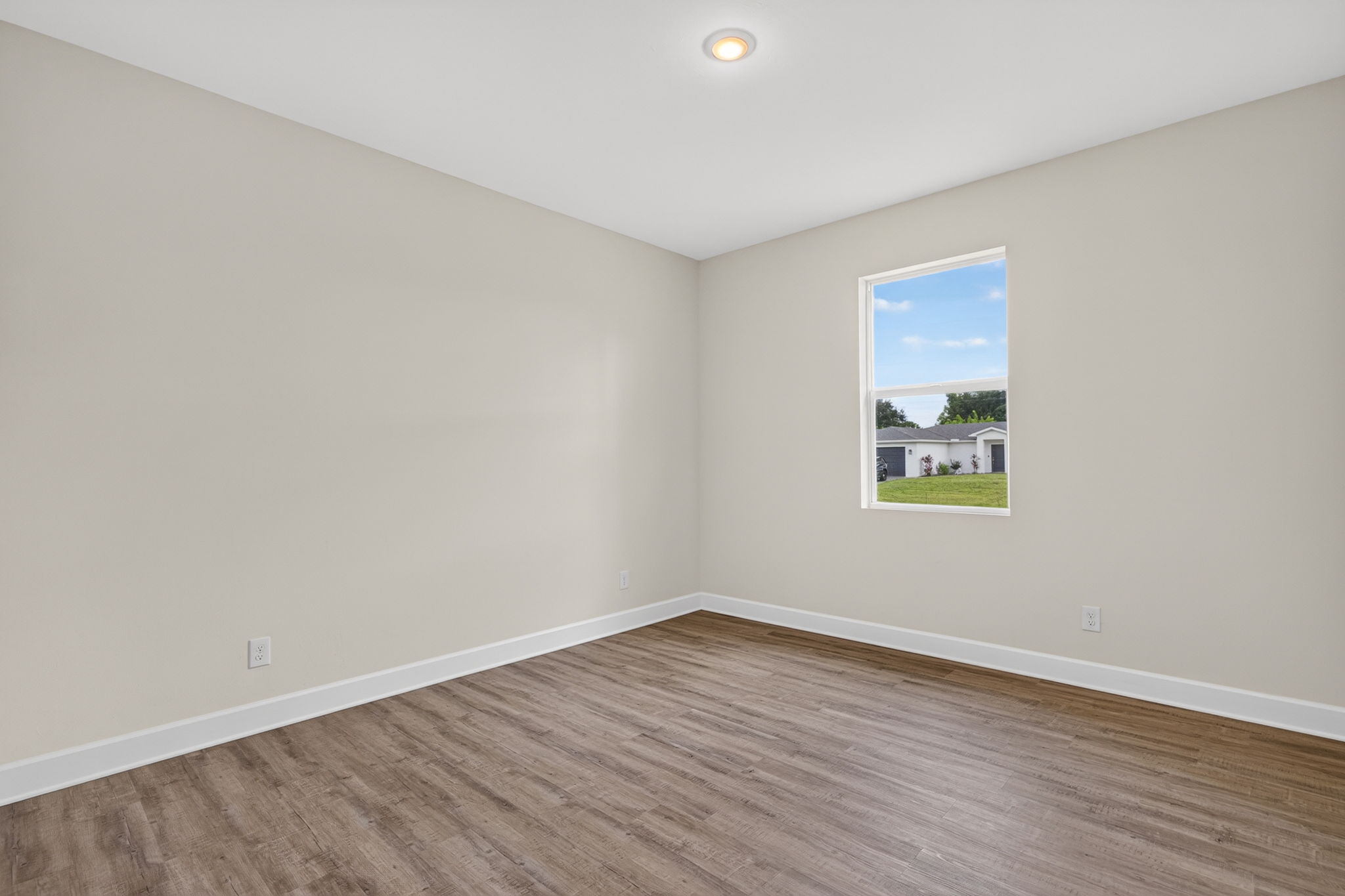 Guest Bedroom 2 - 1 of 2