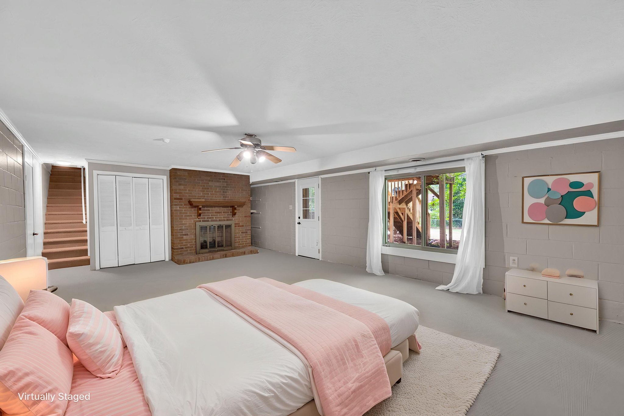 _FIV7468 virtually staged.jpeg