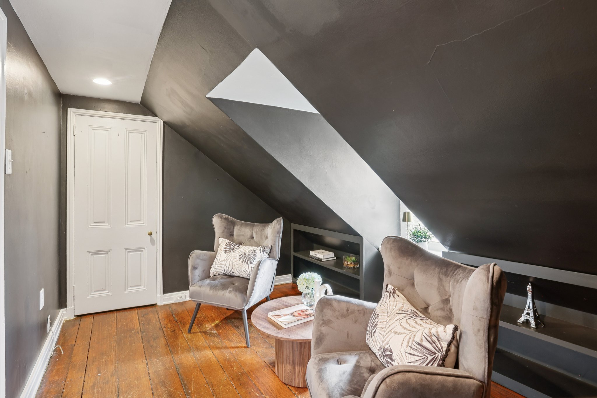 S Camac St-S2111-025.jpg