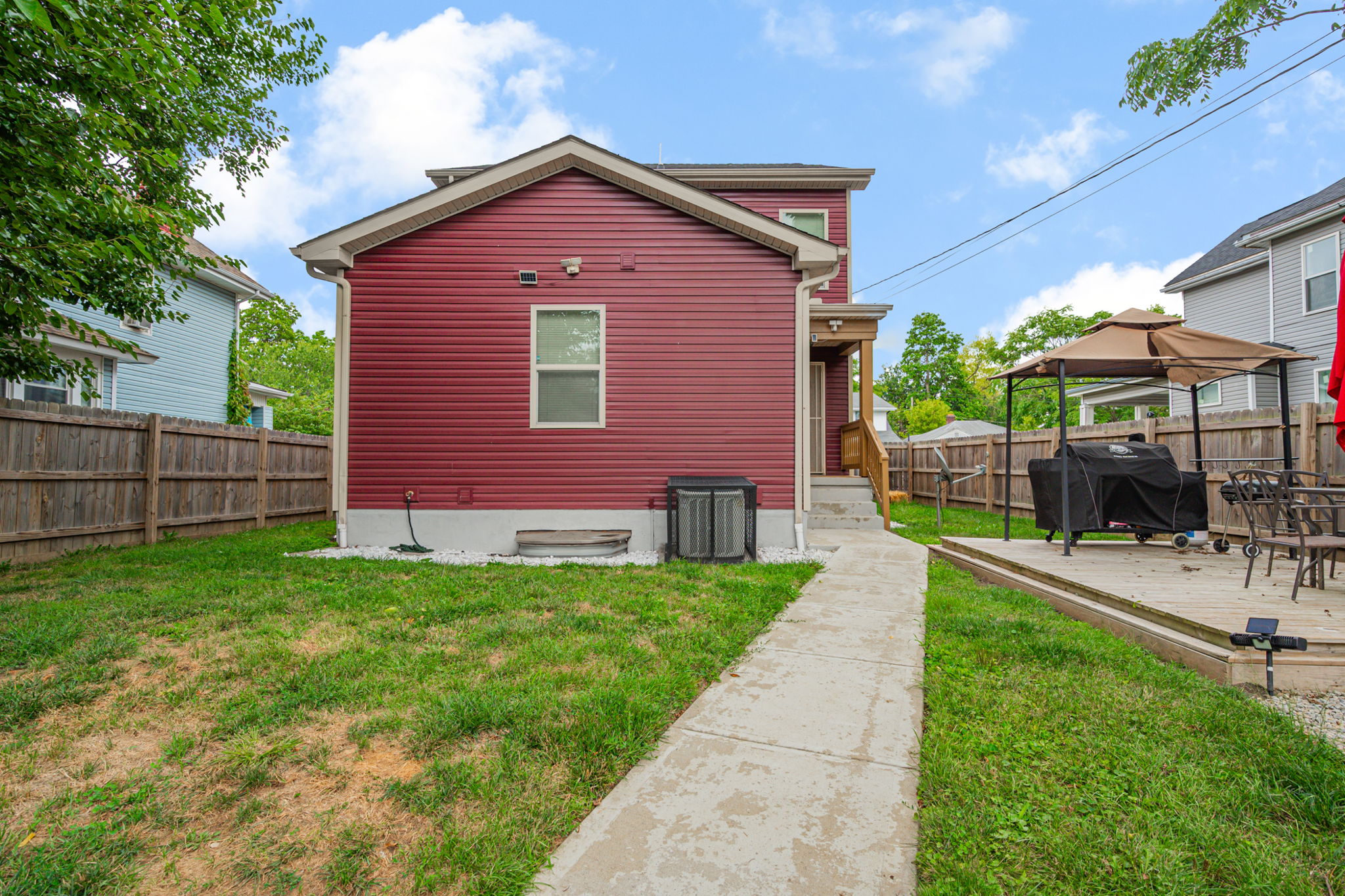 323 S Eureka Ave-5