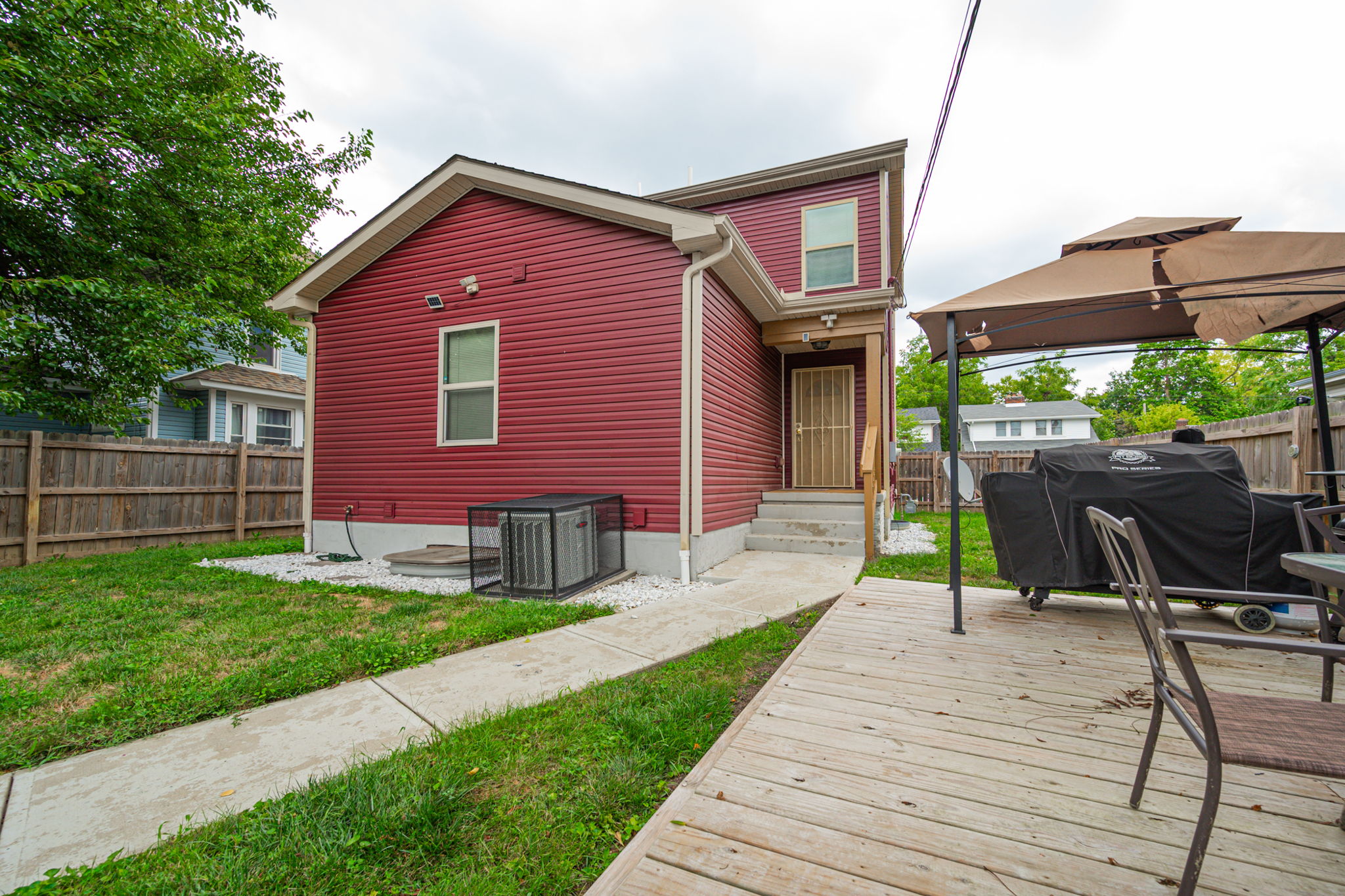 323 S Eureka Ave-18