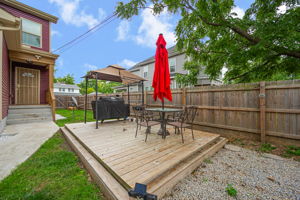323 S Eureka Ave-4