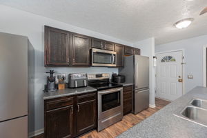 323 S Eureka ave-10