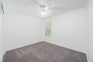 323 S Eureka ave-13