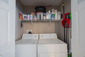 323 S Eureka ave-22