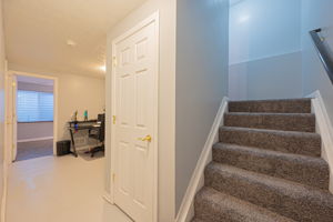 323 S Eureka ave-33