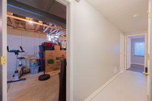 323 S Eureka ave-34