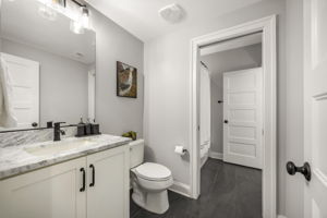  Photo 48