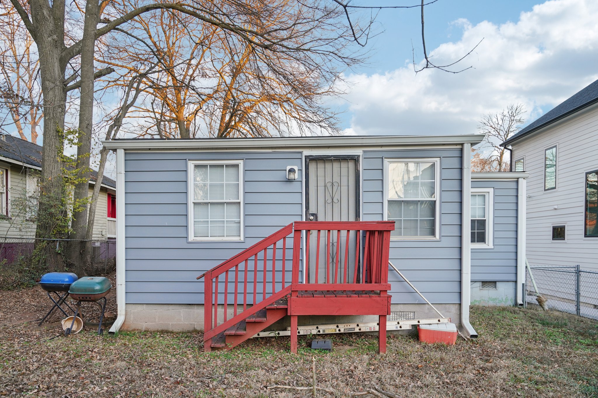 Stovall St SE-S2101-030.jpg