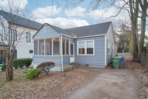 Stovall St SE-S2101-003.jpg