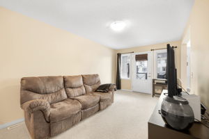 Living room to raised Deck