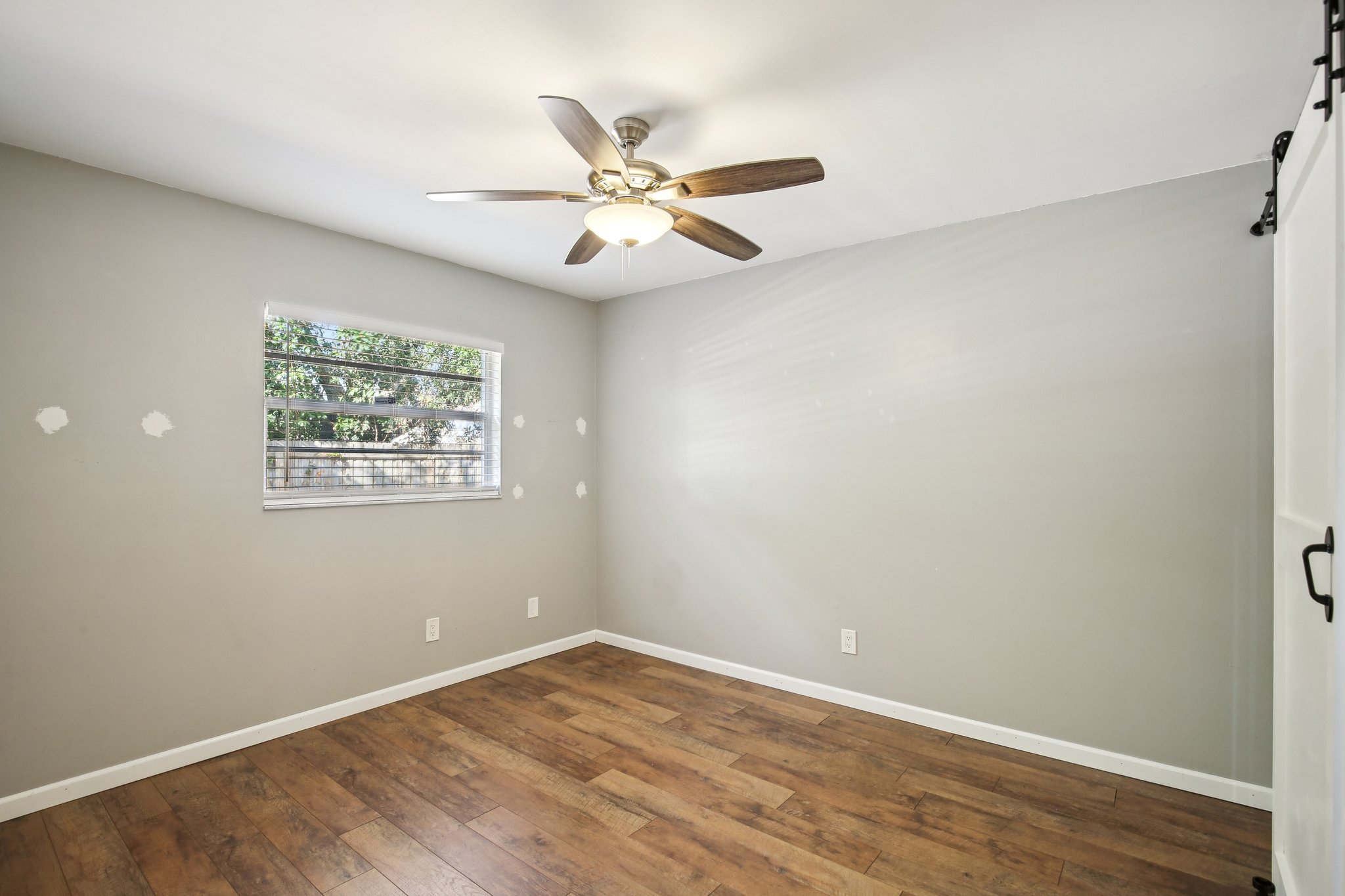 Mulberry Dr-S2511-020.jpg