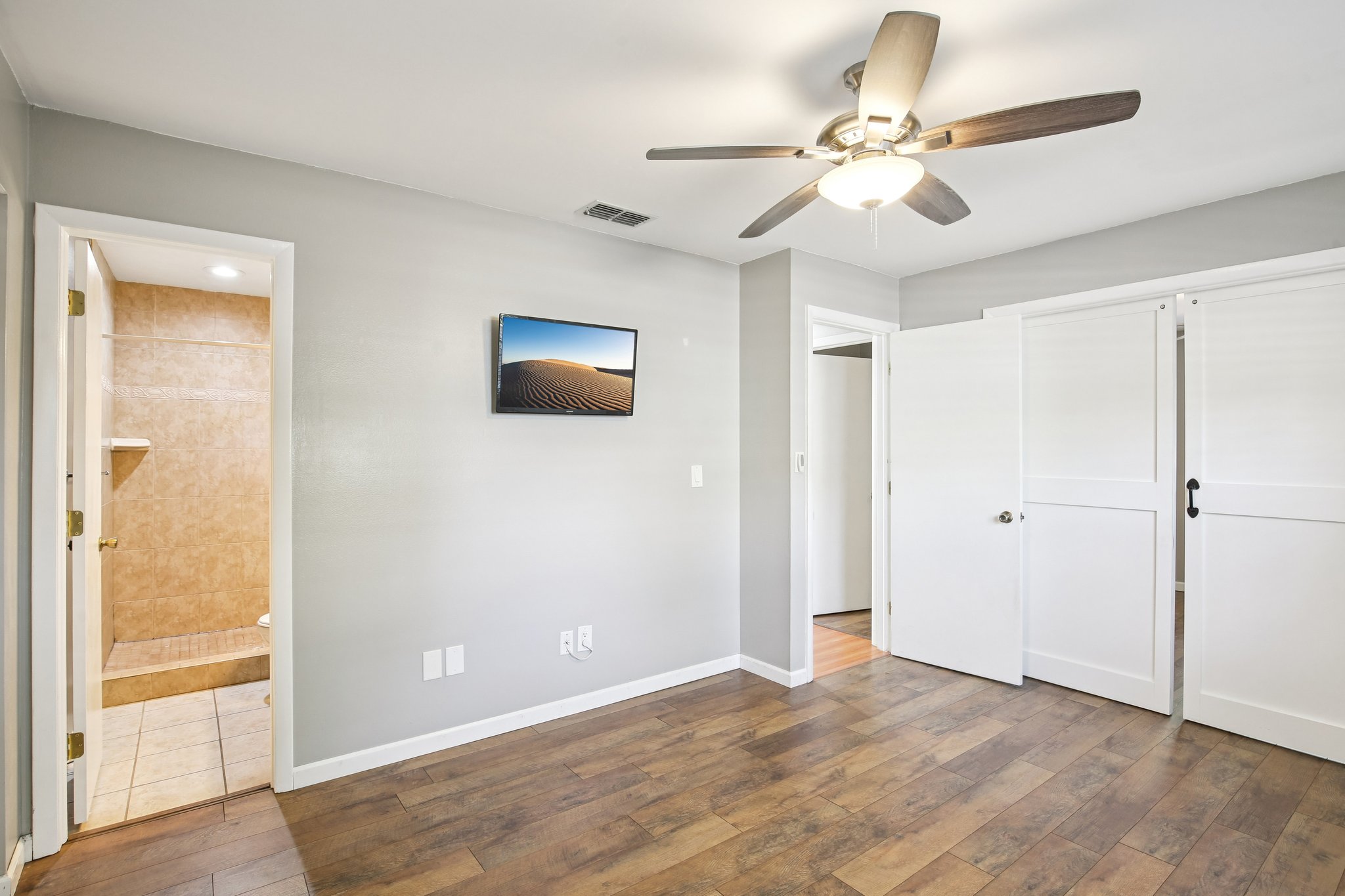 Mulberry Dr-S2511-025.jpg