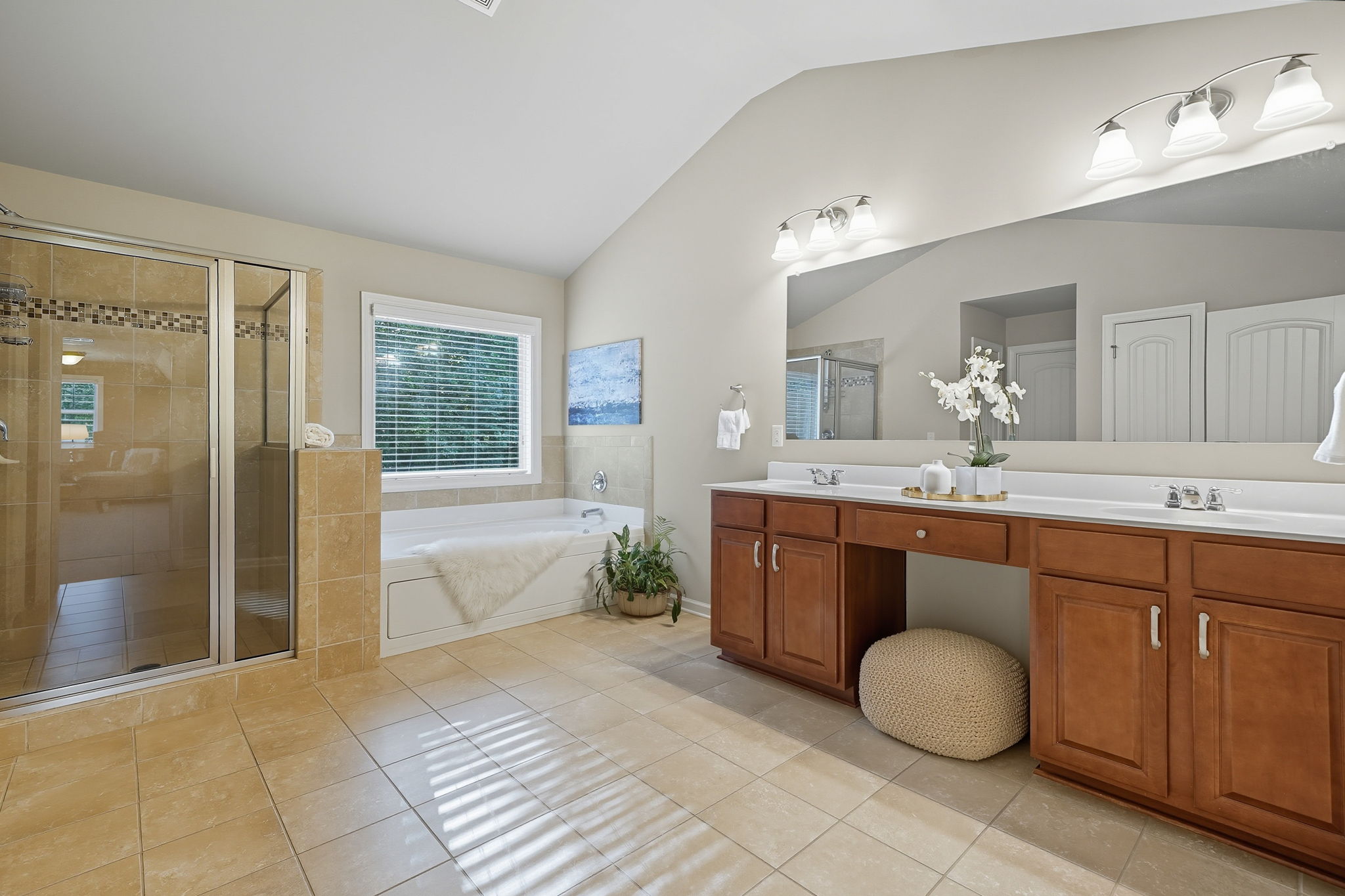 Oversized Ensuite with Double Vanities