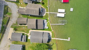  Photo 47