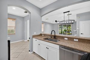 Kitchen 4 of 4