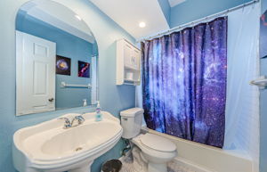 Bathroom 2a