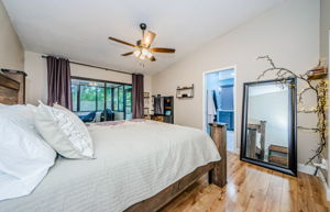 Master Bedroom 1a