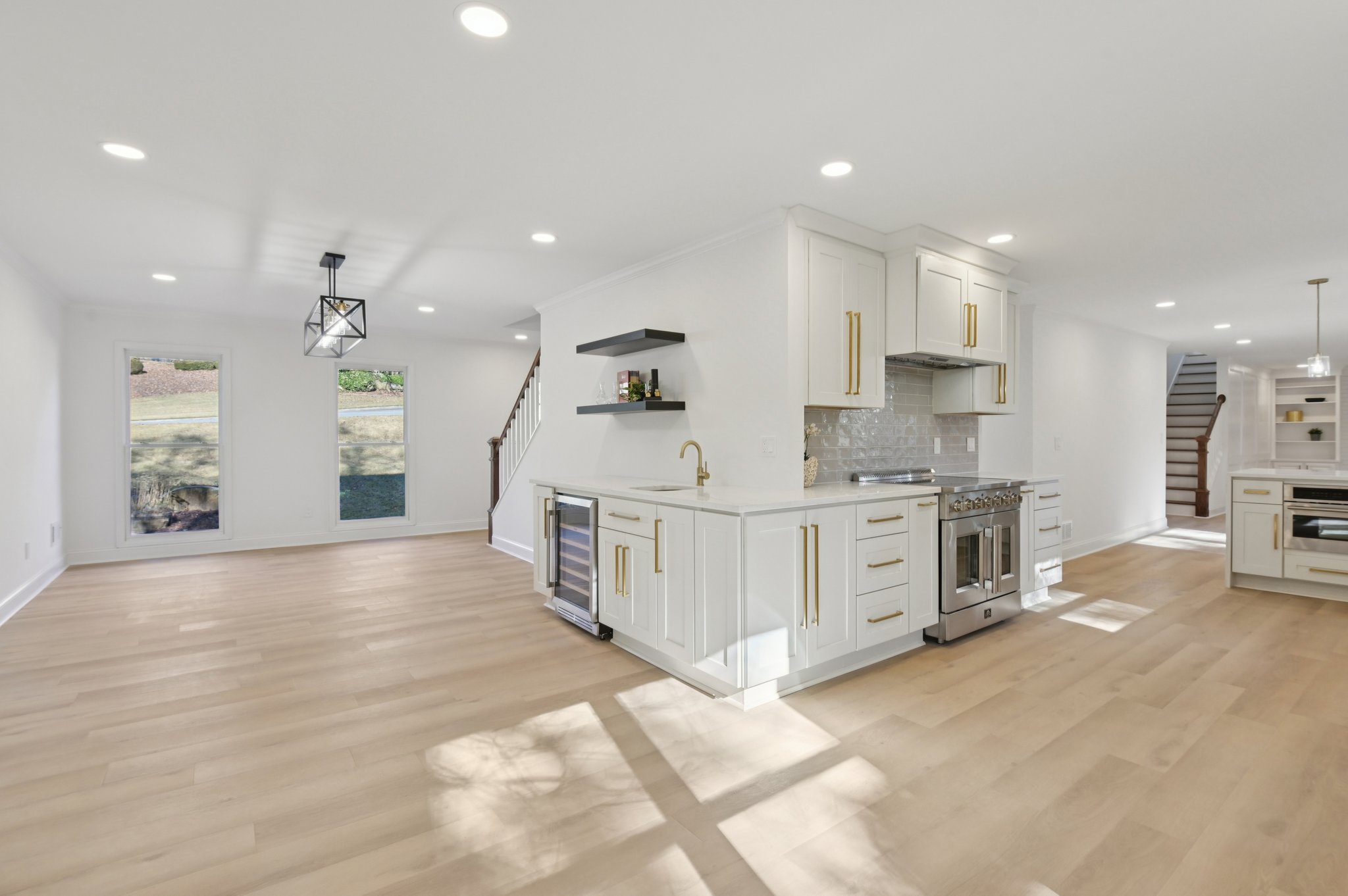 Bolero Pass-L1211-022.jpg