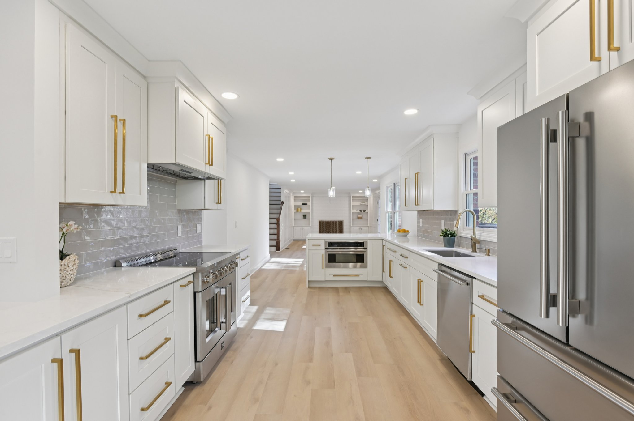 Bolero Pass-L1211-023.jpg