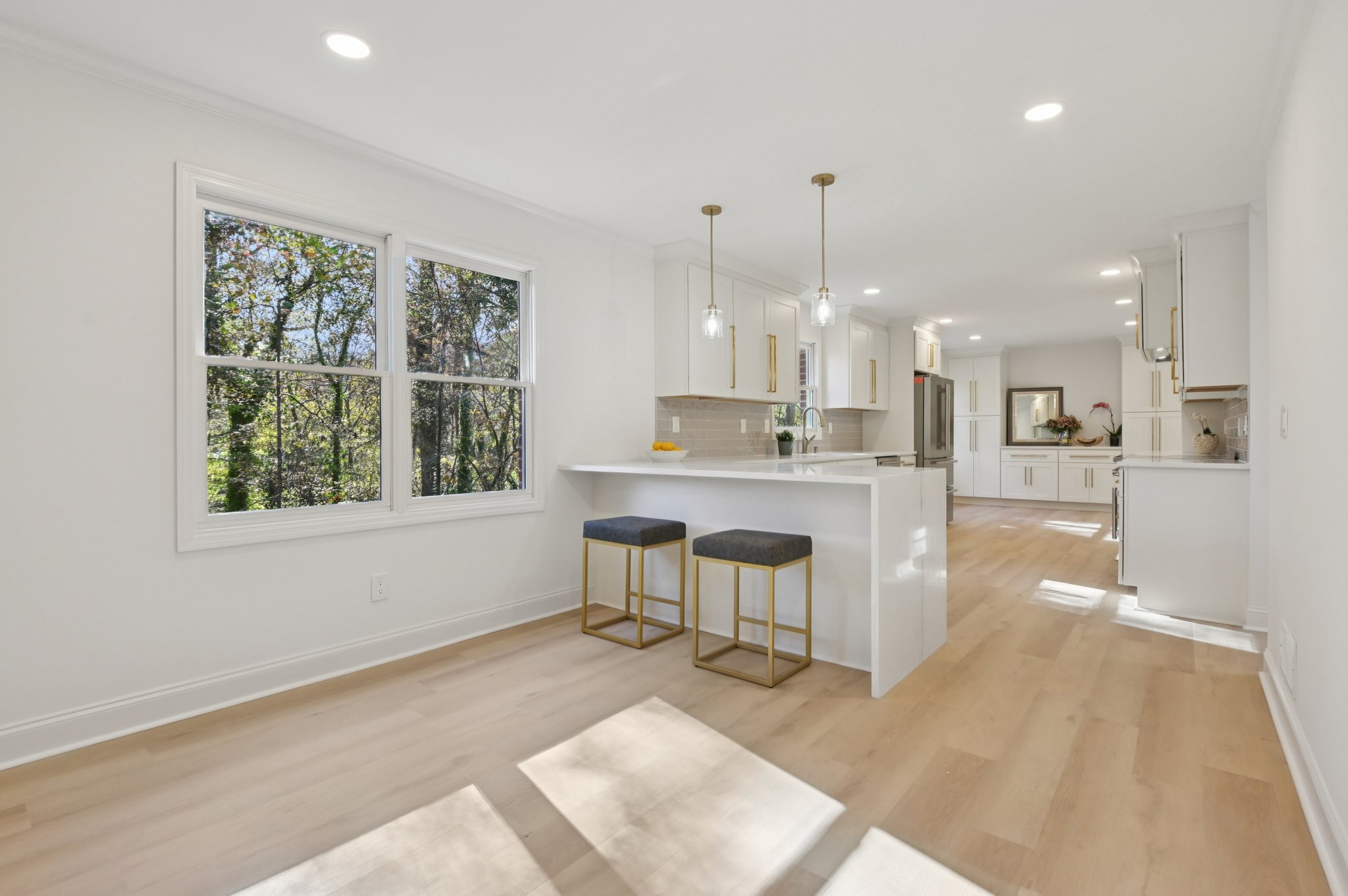 Bolero Pass-L1211-029.jpg