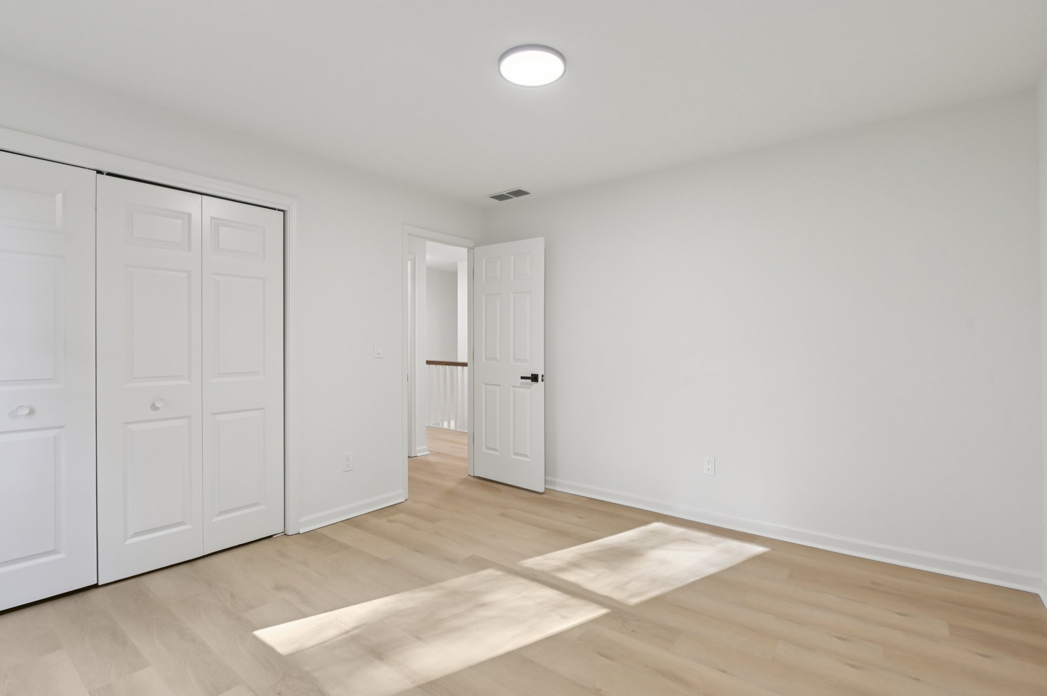 Bolero Pass-L1211-052.jpg