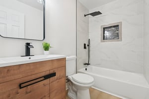 Bolero Pass-L1211-049.jpg