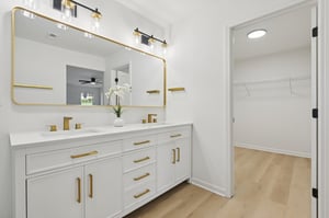 Bolero Pass-L1211-058.jpg