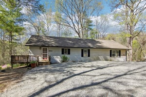 Hebron Rd-1604-003.jpg