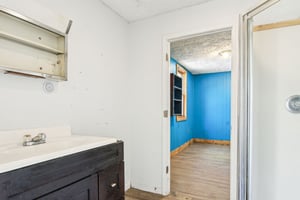 Hebron Rd-1604-031.jpg