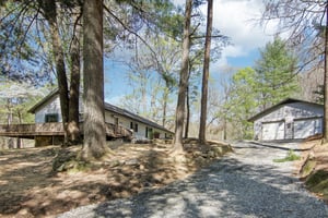 Hebron Rd-1604-049.jpg