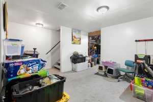  Photo 33