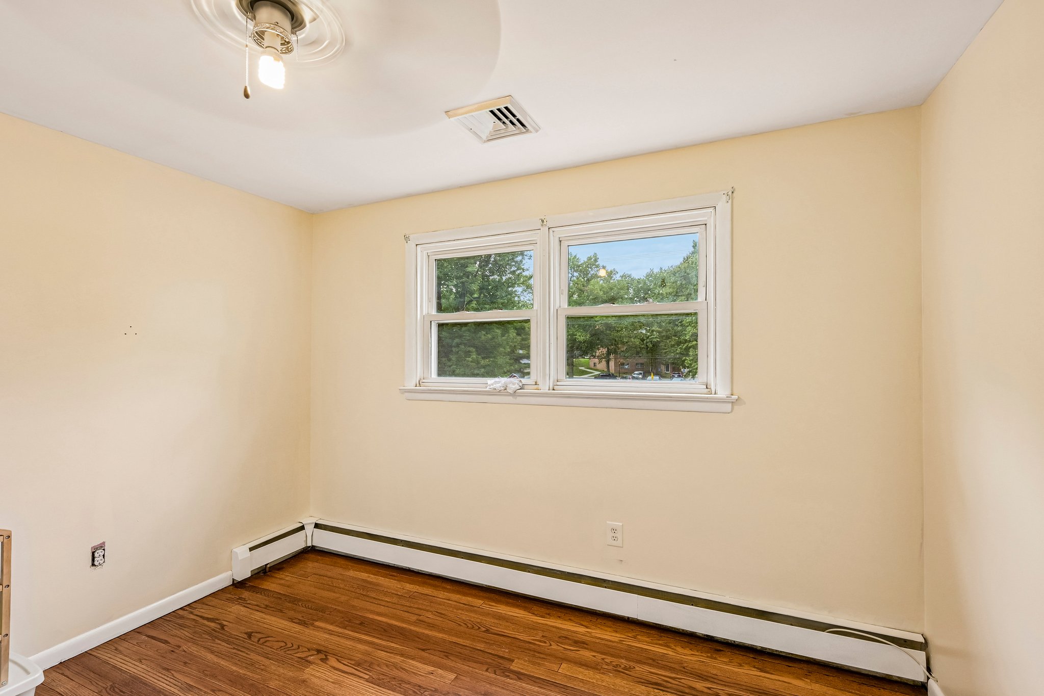 Marilyn Ave-S2409-019.jpg