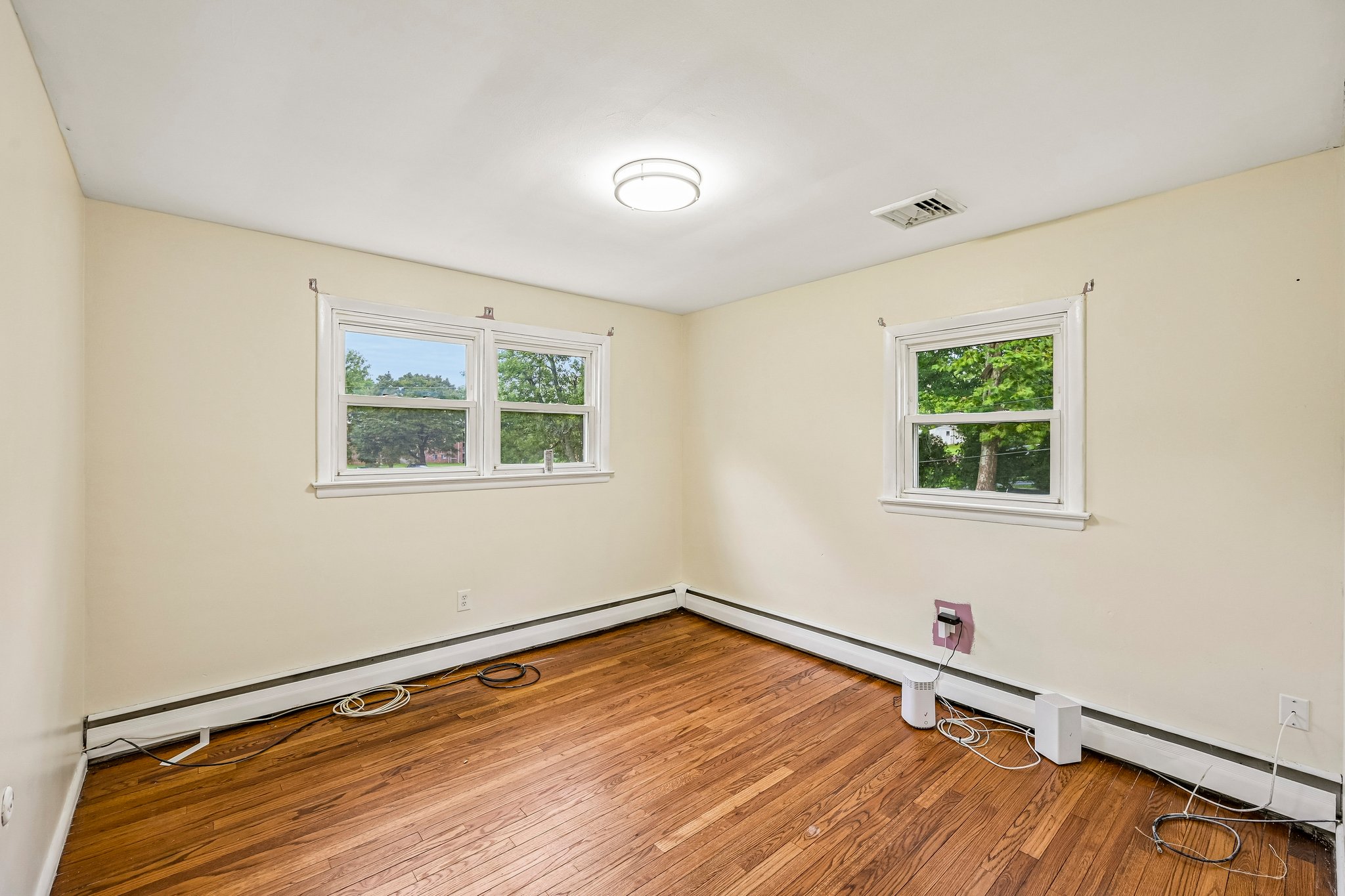 Marilyn Ave-S2409-023.jpg