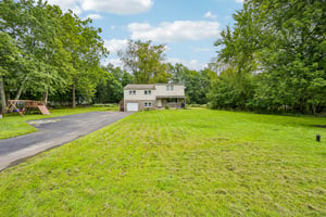 Marilyn Ave-S2409-001.jpg