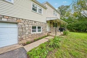 Marilyn Ave-S2409-004.jpg
