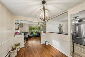 Marilyn Ave-S2409-013.jpg